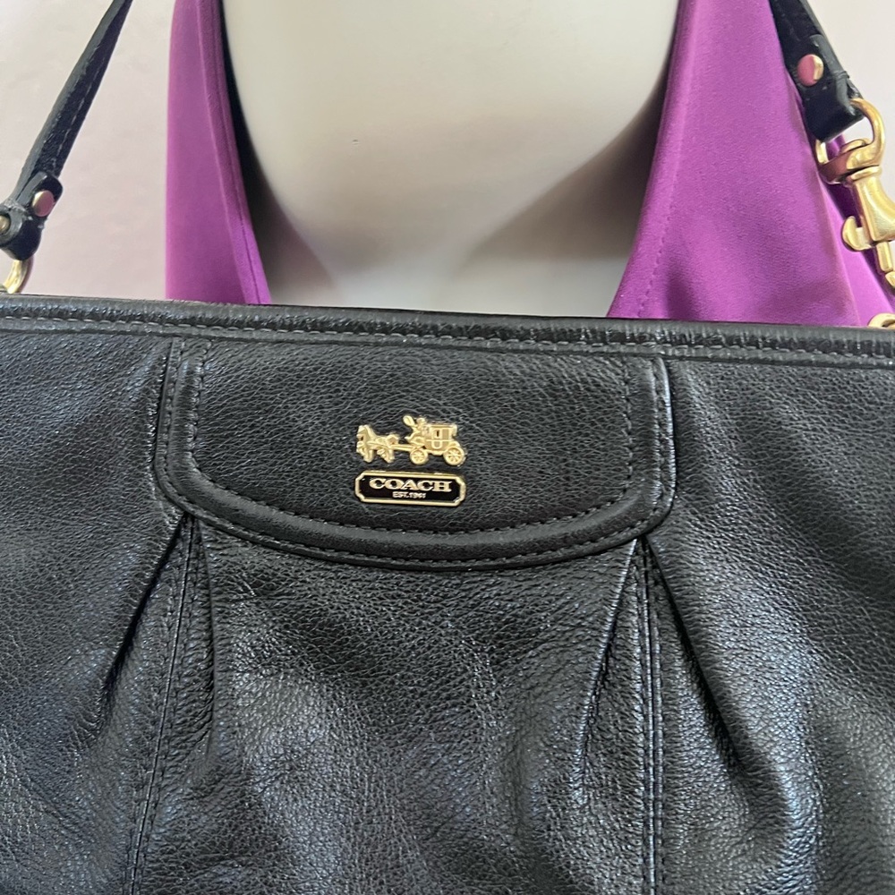 Coach Womens Black Leather Detachable Strap Top Zip Pouch Wallet - Picture 2 of 5